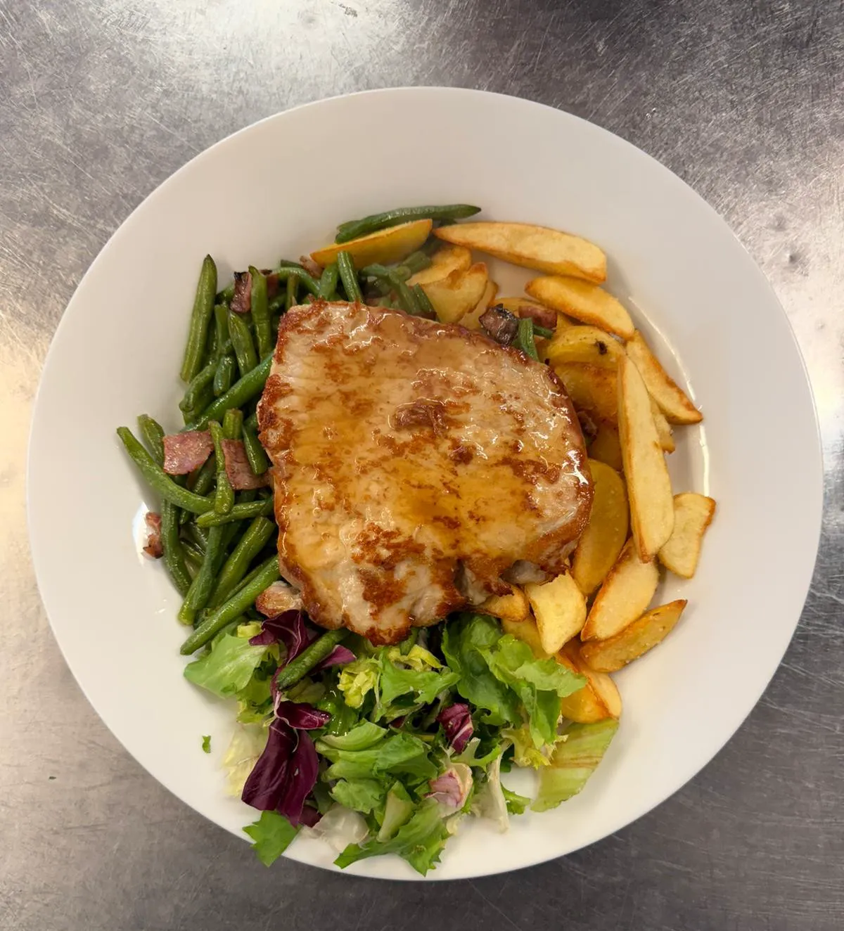 Kuřecí steak s fazolkami